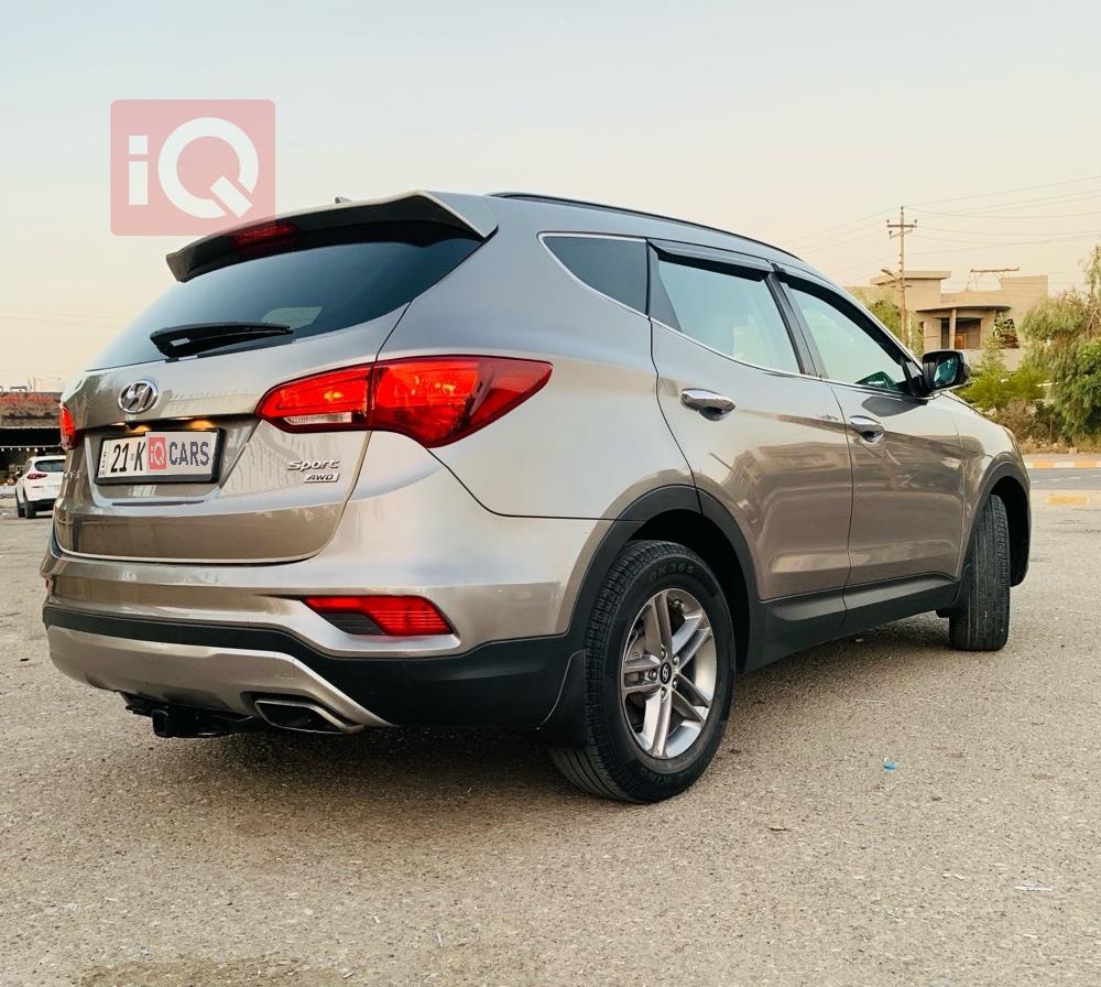هيونداي سانتافي